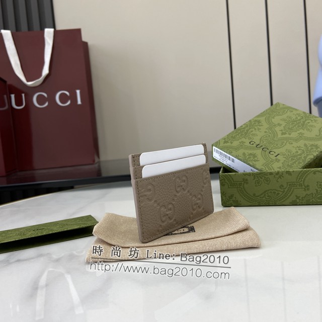 Gucci專櫃古馳最新款Emblem系列超柔軟荔克色壓花/全皮卡包 jh2092型號：815883